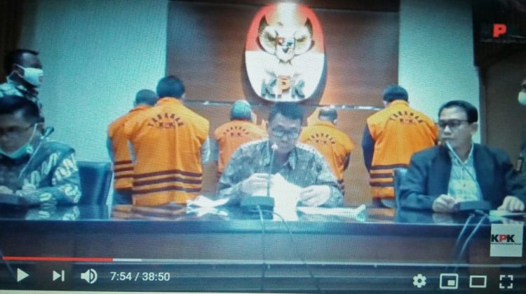 Bupati Kutim Terjaring OTT, KPK Sita Buku Tabungan Saldo Rp 4,8 M