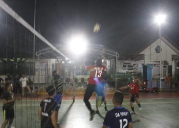 Quick dan Open Smash Warnai Voli Persahabatan Rutan Klas II A Vs Lapas Klas II A Samarinda