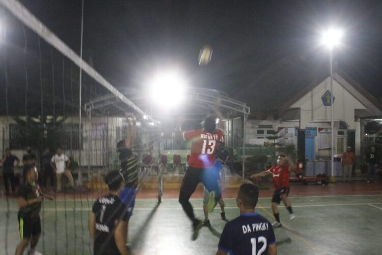 Quick dan Open Smash Warnai Voli Persahabatan Rutan Klas II A Vs Lapas Klas II A Samarinda