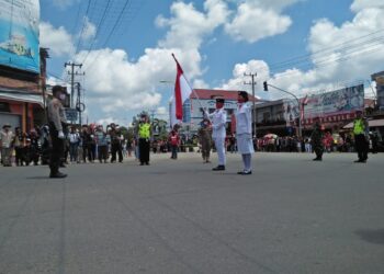 Indonesia Raya Berkumandang di Simpang Bontang Baru