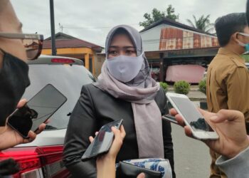 Astuti Janji Tahun 2021 Bangun Drainase di Loktuan