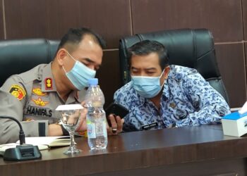 Aznem Akan Mundur dari Kepala Dinas Tenaga Kerja