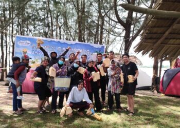 Digelar di Alam Terbuka, Serunya Family Gathering Forum Jurnalis Bontang