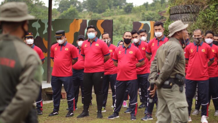 Puluhan Petugas Rutan Samarinda Latihan Menembak, Waduh! Ada Apa Nih