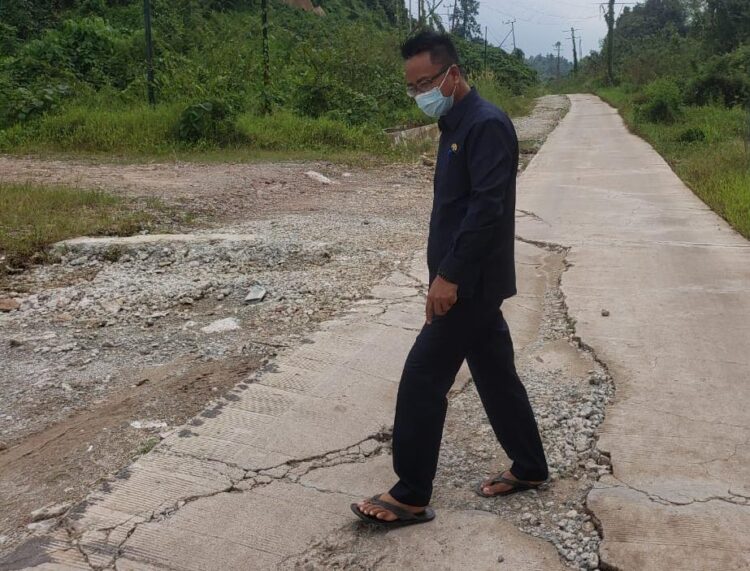 Sorot Jalan Menuju Sangasanga, Baharuddin Demmu: Anggaran Tak Sebanding dengan Pekerjaan