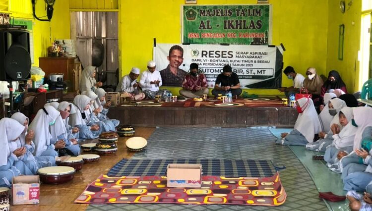 Sutomo Jabir Beri Atensi Peningkatan Ekonomi Kreatif PKK