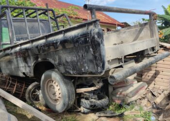 Pickup Vs Motor di Saleba, Pemotor Kritis Dilarikan ke Rumah Sakit