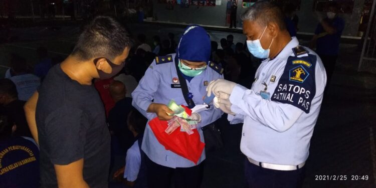 Satops Patnal Geledah Lapas dan Rutan di Samarinda, Puluhan Barang Terlarang Disita