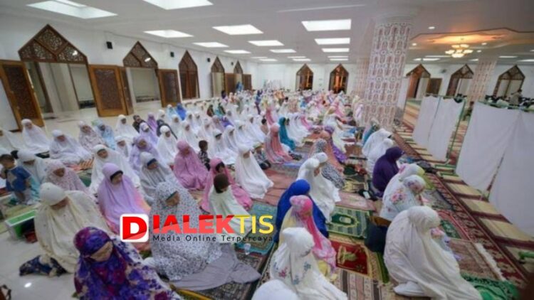 Ramadhan 1442 H Boleh Salat Tarawih dan Buka Puasa Bersama di Masjid
