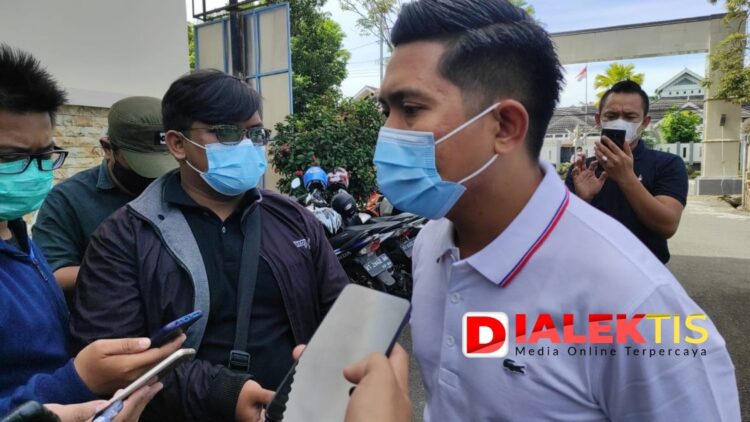 Terima Vaksin Dosis Kedua, Ketua DPRD Harap Pandemi Segera Berakhir