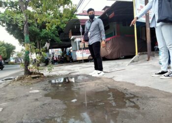Tinjau Jalan R. Suprapto, Komisi III Minta Perkimtan dan PUPRK Susun DED Drainase
