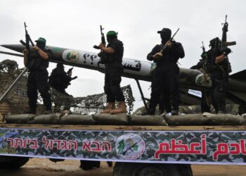 Mengapa Roket Primitif Gaza Membingungkan Tentara Israel