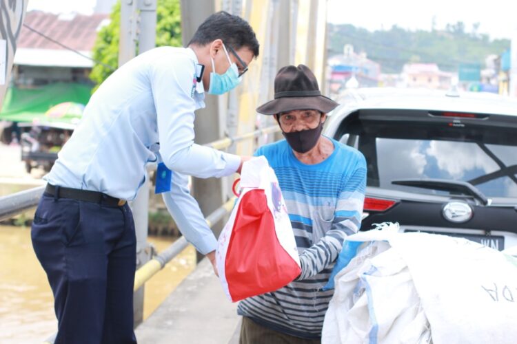 Gotong Royong Tolong Rakyat, Rutan Kelas IIA Samarinda Gelontorkan Ratusan Paket Sembako