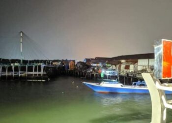 Bagan Nelayan Hantam Pujasera Selambai, 5 Kios Dilaporkan Rusak Parah