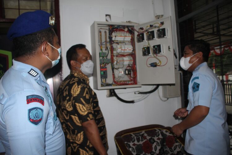 Atisipasi Korsleting, Kadivpas Kaltim Cek Instalasi Listrik Rutan Samarinda