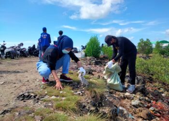 WCD, Ratusan Relawan Jarah Sampah di Pantai Citra Lestari Bontang