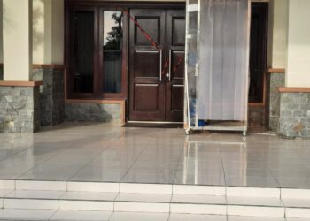 11 Orang Terjaring OTT di PPU, Sederet Foto Ruangan Disegel KPK Tersebar