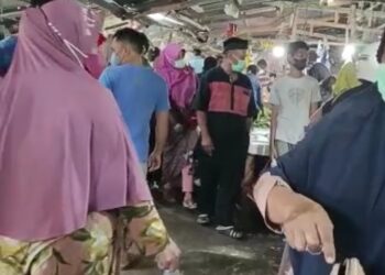 Geliat Ekonomi, Jelang Ramadhan Pasar Seng Diserbu Pembeli