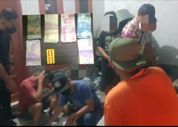 6 Orang Ketangkap Judi Domino di Berbas Pantai, 1 Diantaranya Perempuan Muda