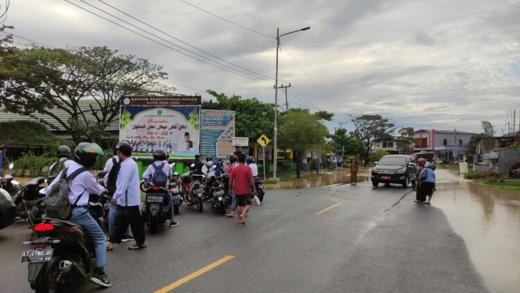 Banjir Rob di Bontang Kuala, Tiga Sekolah Ikut Terdampak