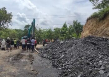7 Pekerja dan 2 Alat Diamankan dari Lokasi Tambang Ilegal di Desa Santan Ulu
