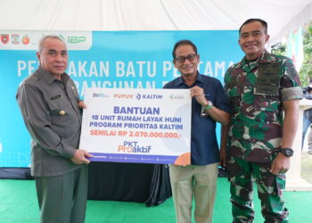 Sinergi dengan Pemprov Kaltim, PKT Salurkan Bantuan 18 Unit Rumah Layak Huni Senilai Rp2,07 Miliar