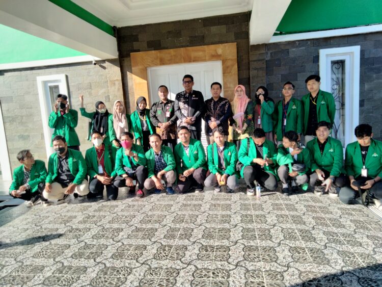 100 Mahasiswa UINSI Samarinda Lakukan Pengabdian di Kota Bontang