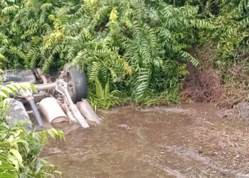 Mobil Kepala Kemenag Kaltim Alami Kecelakaan