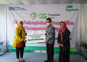 Ikatan Istri Karyawan Pegadaian (IIKP) Berikan Bantuan Untuk Para Lansia