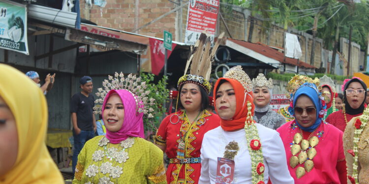 Serunya Pawai Kemerdekaan di Lok Tuan Kota Bontang