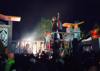 Demo Harga BBM, Gedung DPRD Kaltim Sempat Dikuasai Mahasiswa