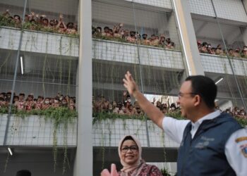 Resmikan Sekolah Negeri Berkonsep Net Zero Karbon, Anies Klaim Pertama di Indonesia