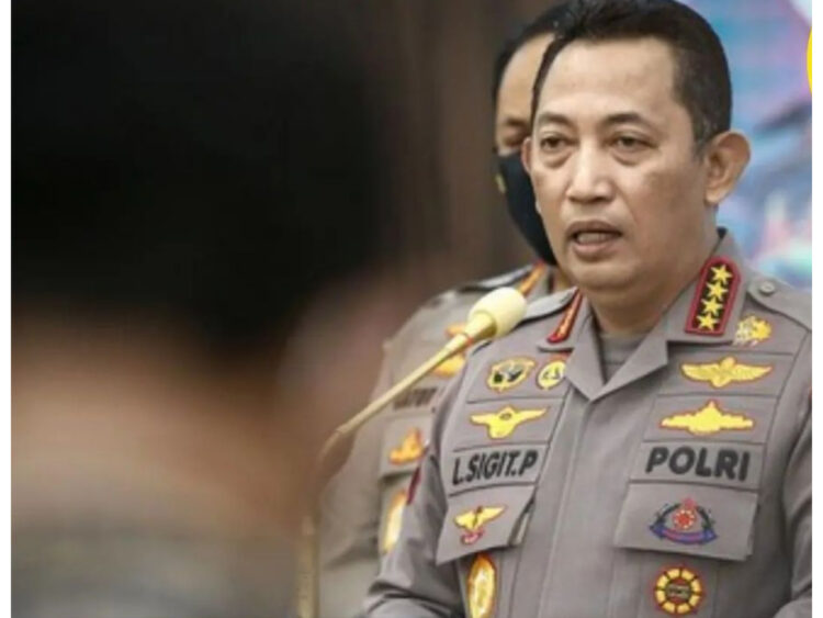 Kapolri Tawarkan Anak Korban Tragedi Kanjuruhan Masuk Polisi