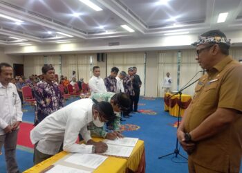 Daftar Nama Komisaris dan Direktur Anak Perumda AUJ yang Dilantik Basri