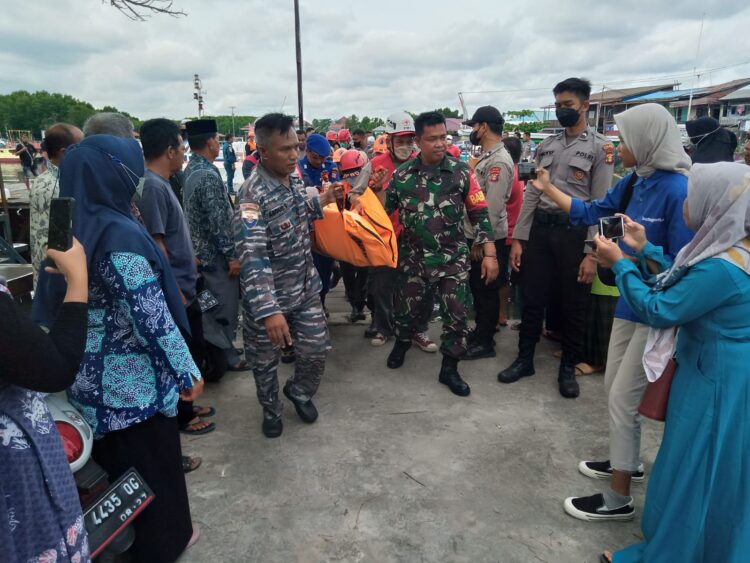 Geger, Seorang Nelayan Tanjung Laut Ditemukan Meninggal Dunia di Atas Kapal