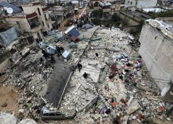 Analisa Sebab Gempa Turki Sangat Mematikan, 2.300 Orang Dilaporkan Tewas