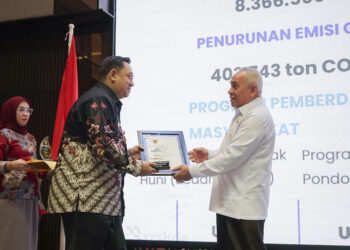 Badak LNG Kembali Sabet PROPERDA Emas yang Ke-11
