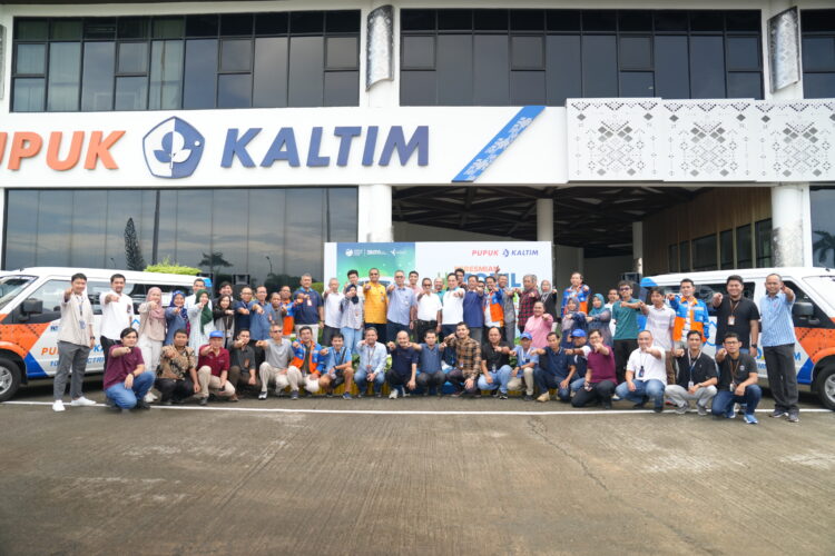 Komitmen Net Zero Carbon Emission, Pupuk Kaltim Mulai Gunakan Mobil Listrik untuk Operasional
