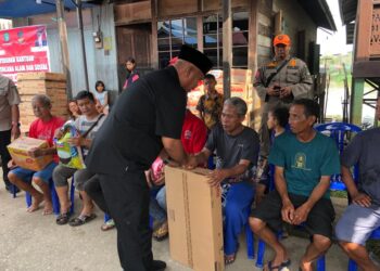 Pemkab Kukar Turunkan Bantuan Logistik untuk Korban Kebakaran di Muara Kaman
