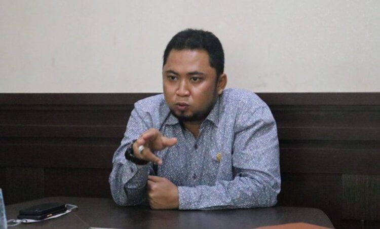 Ramdhani Terus Perjuangkan Perbaikan Jalan Padat Karya Desa Sangatta Utara