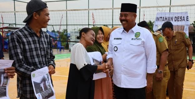 Kukar Idaman, Wujud Nyata Bantuan WC dan Bedah Rumah di Embalut