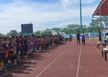 Perebutkan Piala Bupati Kutim, Festival Sepak Bola Usia Dini Resmi Digelar di Stadion Kudungga