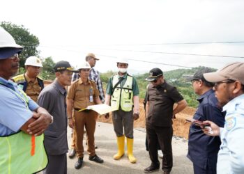 Abdul Malik Pertanyakan Proyek Longsor di Soekarno Hatta Lambat dan Jarang Aktif Bekerja