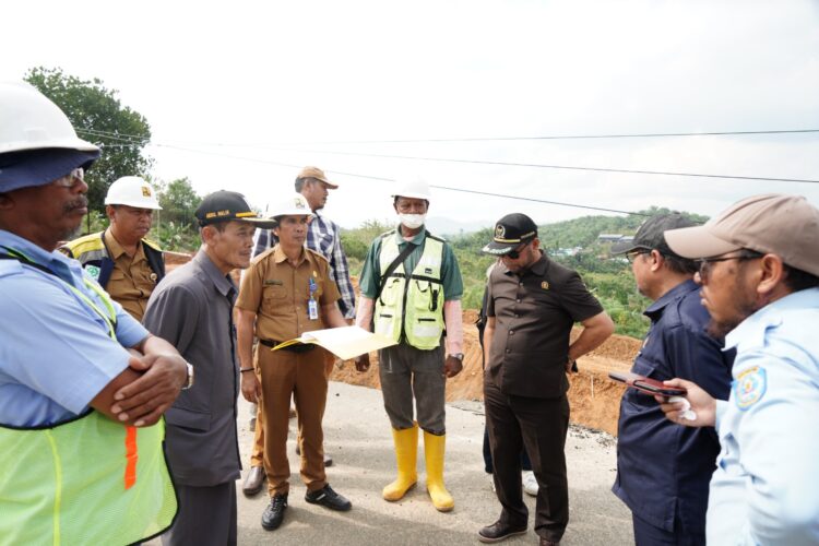 Abdul Malik Pertanyakan Proyek Longsor di Soekarno Hatta Lambat dan Jarang Aktif Bekerja