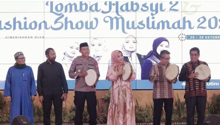 Asti Mazar Realisasikan Aspirasi Warga dengan Menggelar Lomba Hasbyi & Fashion Show