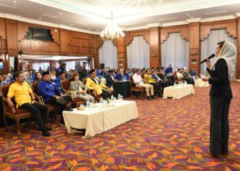 Ketua DPRD Kaltim Hasanuddin Mas’ud Hadiri Rakerwil III PAN Kaltim