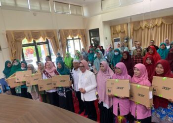Siapkan Rp 4,6 Miliar, Program Laptop Gratis untuk Sekolah di Bontang Berlanjut