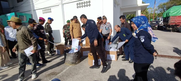 2.030 Surat Suara Calon Presiden di Bontang Dimusnahkan