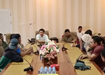 Mengadu ke Ketua Dewan, Pedagang Ingin Kembali ke Pasar Lama Citramas Loktuan