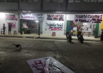 Spanduk Pedagang Pasar Loktuan Dicopot, UPT Pasar Minta Jangan Mudah Terprovokasi  